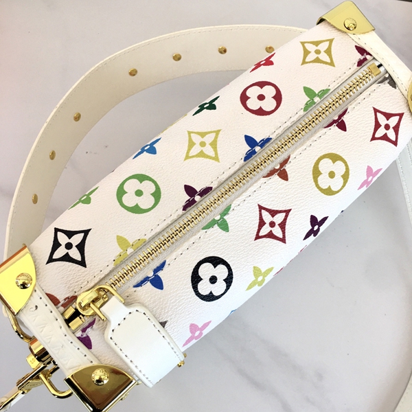 ルイヴィトンバッグ角部分ディテール